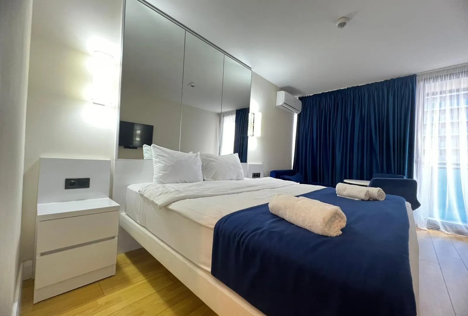 Hotel Апартаменты Студия С Видом На Море В Комплексе - Orbi City N6 Batumi
