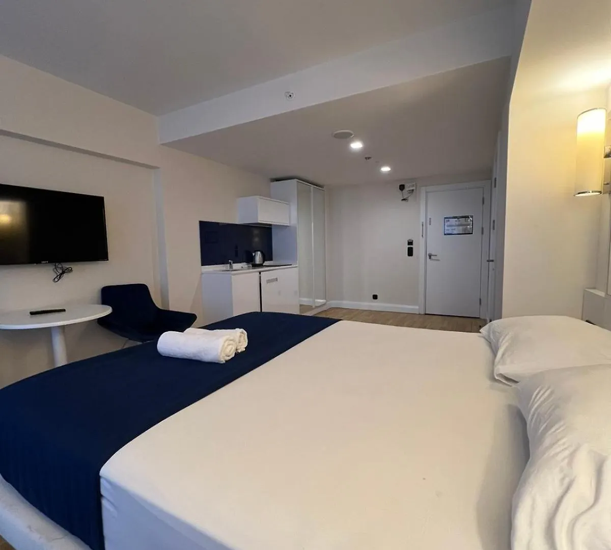 Hotel Апартаменты Студия С Видом На Море В Комплексе - Orbi City N6 Batumi